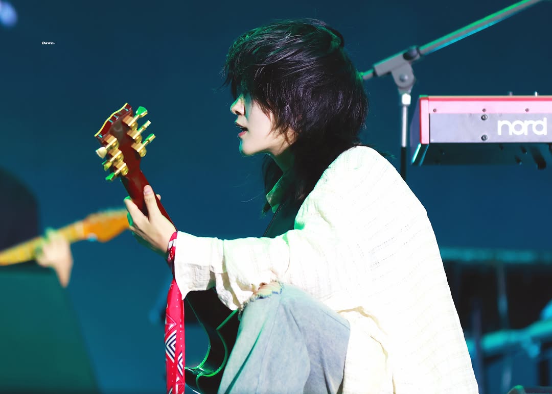 @dawn__0121이 올린 터치드 TOUCHED 태그 게시물