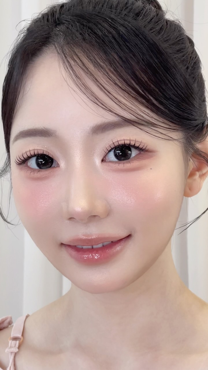 @yyye__vely이 올린 릴리바이레드 태그 게시물