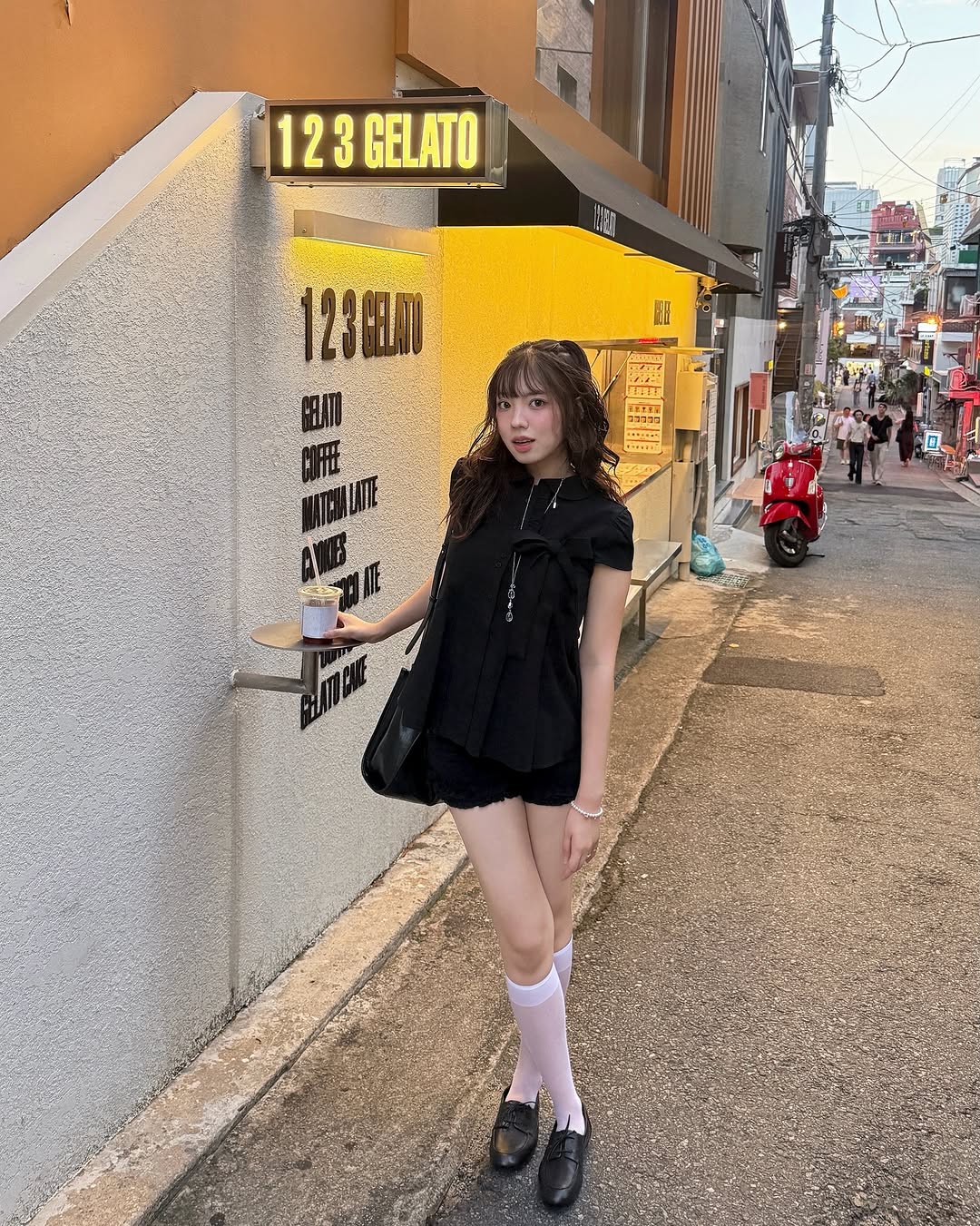 @v.u.n.h이 올린 COURONNE 쿠론 태그 게시물