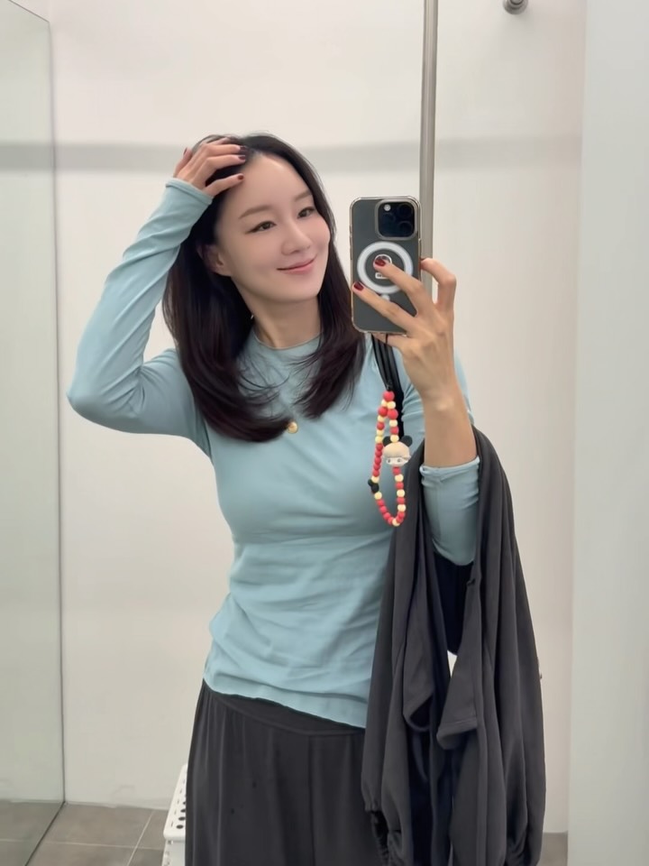@song_rina이 올린 콘치웨어 태그 게시물