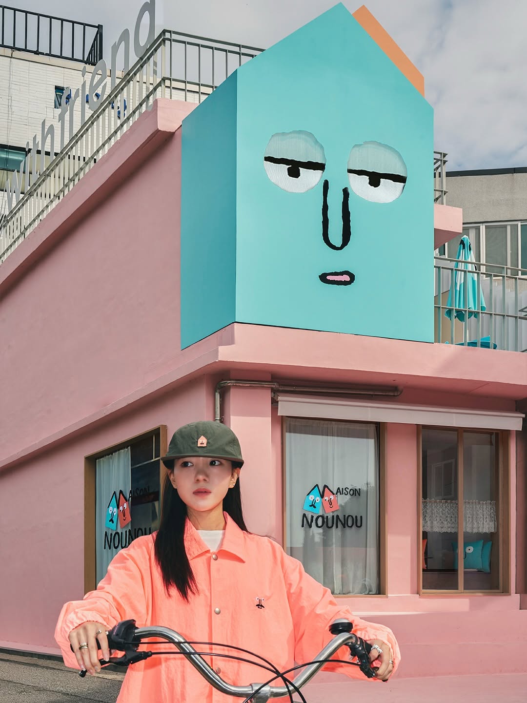 @nounou_official이 올린 Jean Jullien 태그 게시물