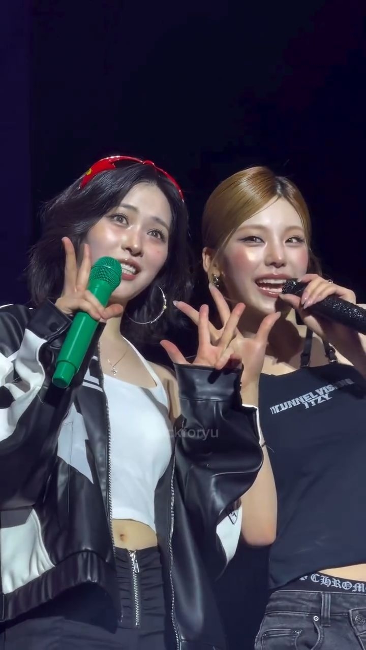 @yeyuishere이 올린 YEJI 태그 게시물