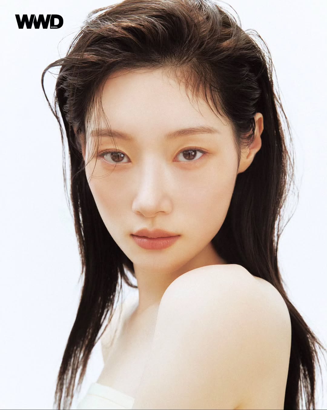 @chaerrychaen이 올린 COURONNE 쿠론 태그 게시물