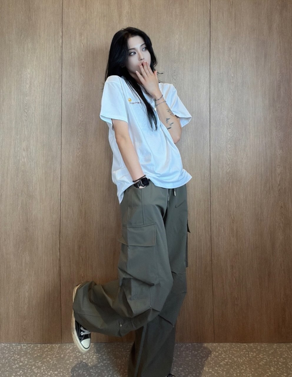 컨버스 광고 소재