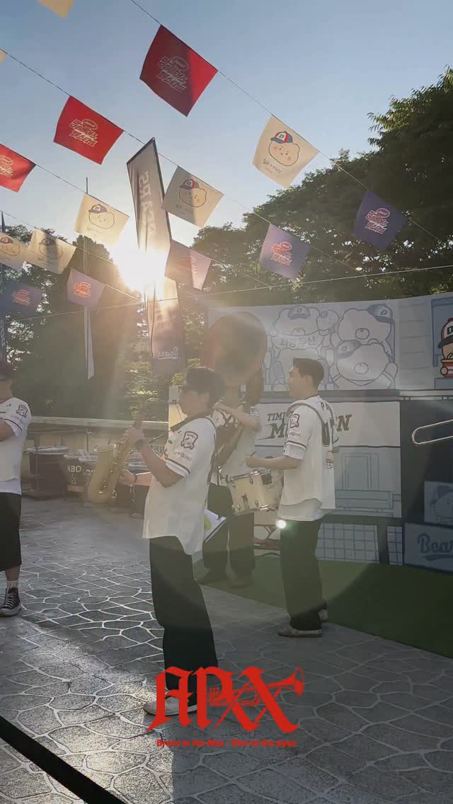 @apxx_band이 올린 망그러진곰 태그 게시물