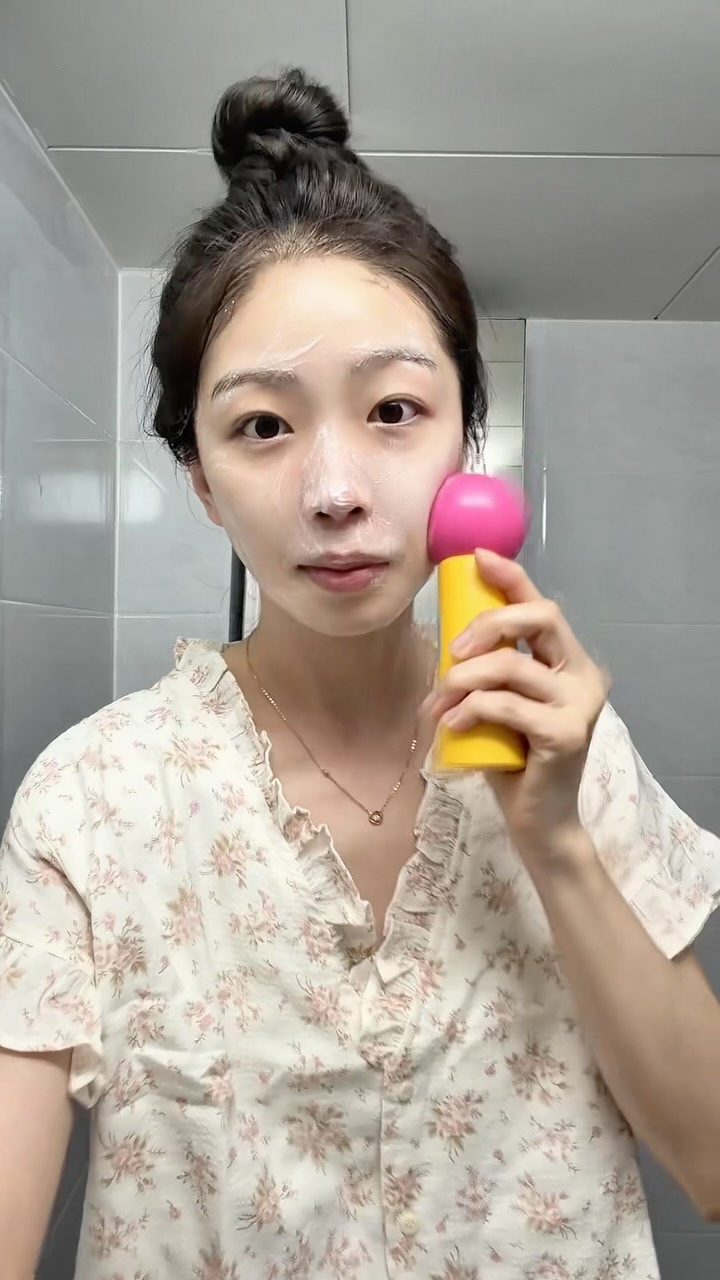 @rihyuneee이 올린 Physiogel Korea 태그 게시물