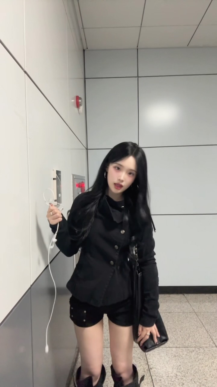 @geumxji이 올린 YEEL 태그 게시물