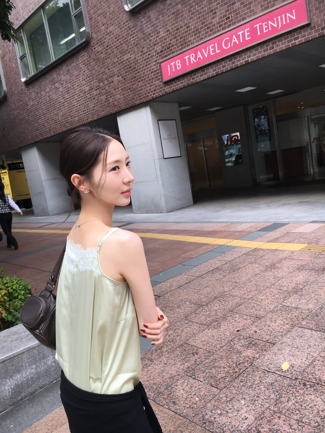 @babyeonhee이 올린 커버낫 우먼 태그 게시물