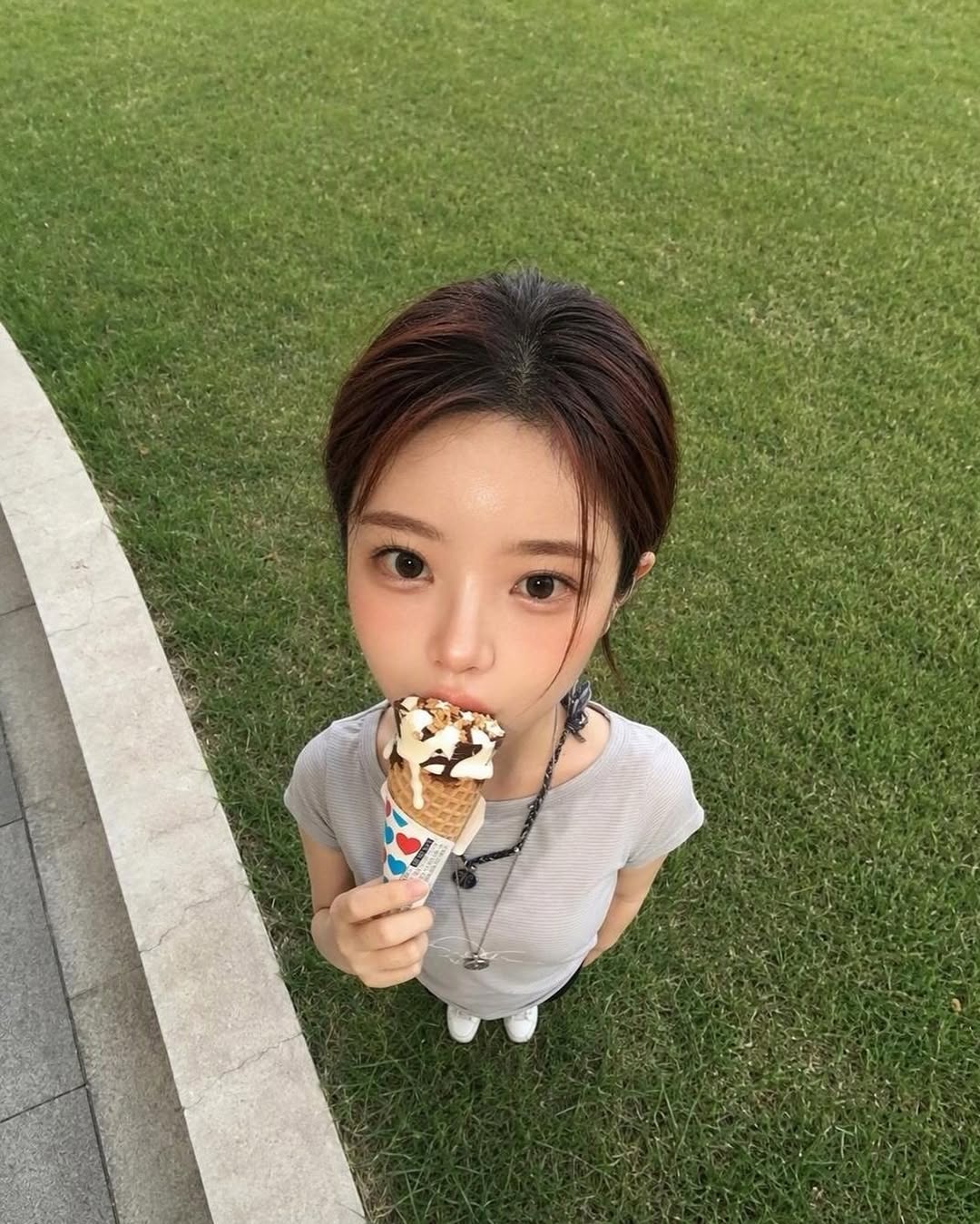 @zoody.o0이 올린 Meitu 메이투 태그 게시물