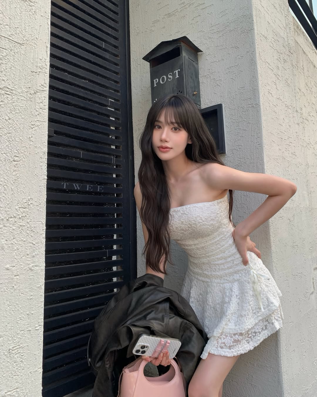 TWEE 광고 소재