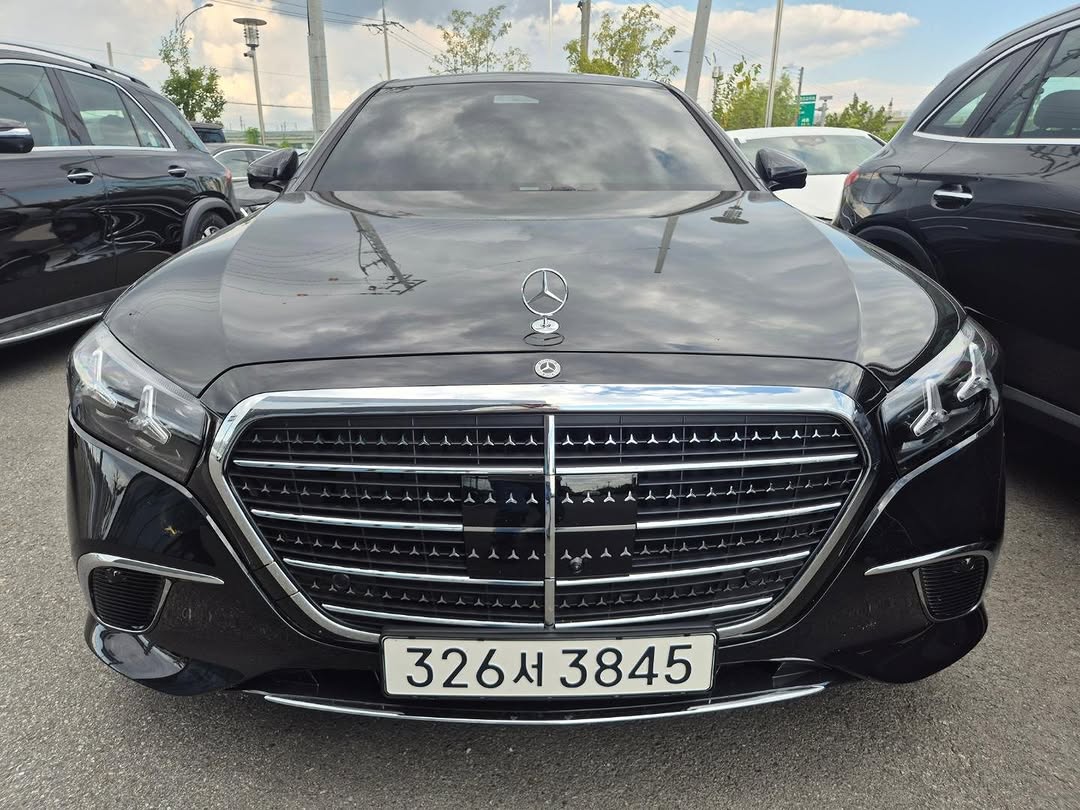 @hoon_charchive이 올린 Mercedes-Benz Korea 태그 게시물