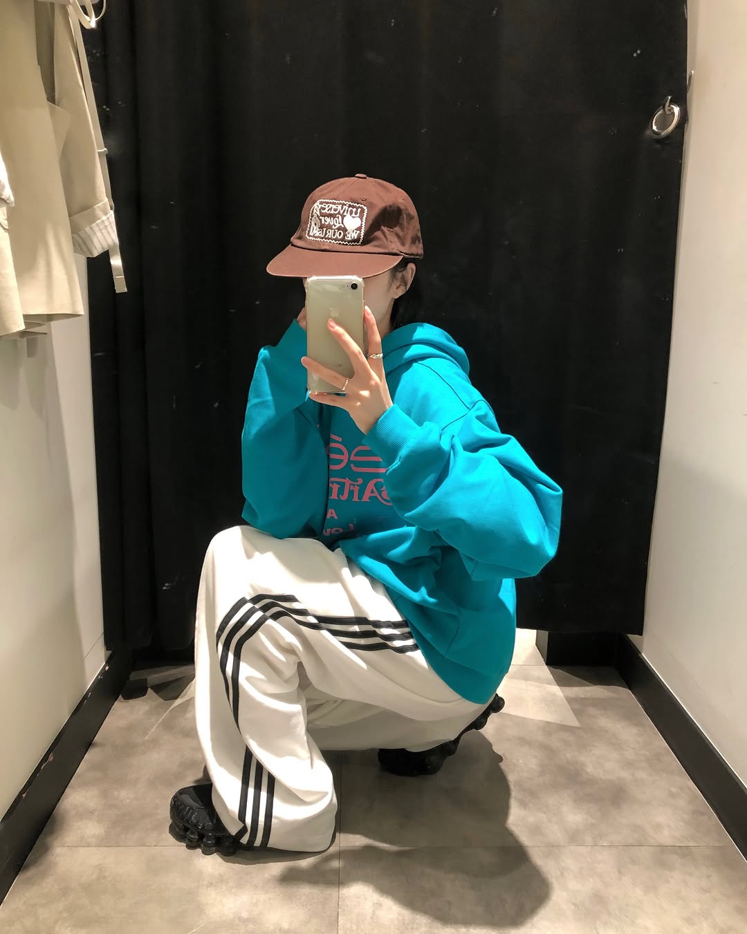 @ju_h.0이 올린 무신사 태그 게시물