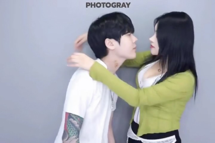 @ha_yoon_som이 올린 포토그레이 셀프사진관📸 태그 게시물