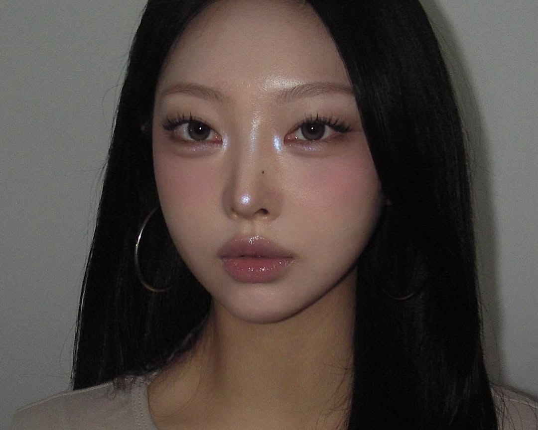 @a.yunart이 올린 릴리바이레드 태그 게시물