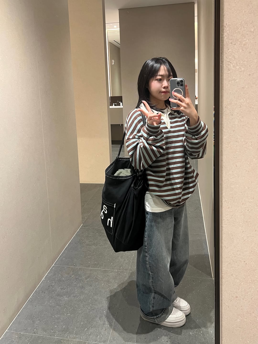 @he.n_n.y이 올린 adidas l Korea 태그 게시물