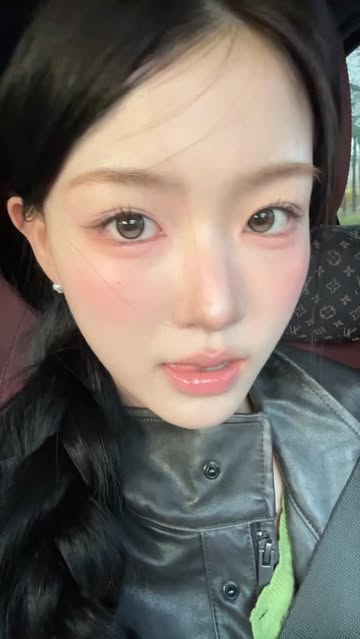 홍서연 인스타그램 대표 콘텐츠 1