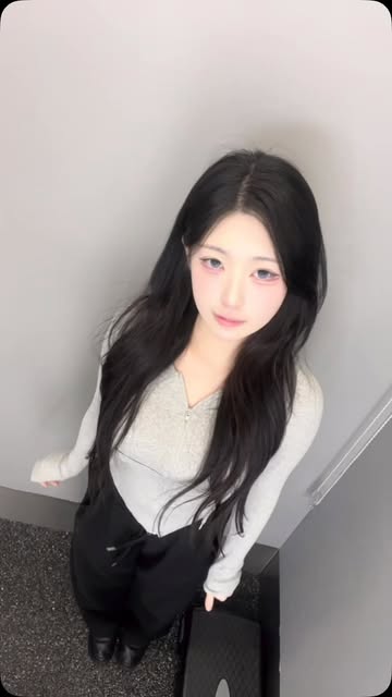 윤효빈 인스타그램 대표 콘텐츠 1